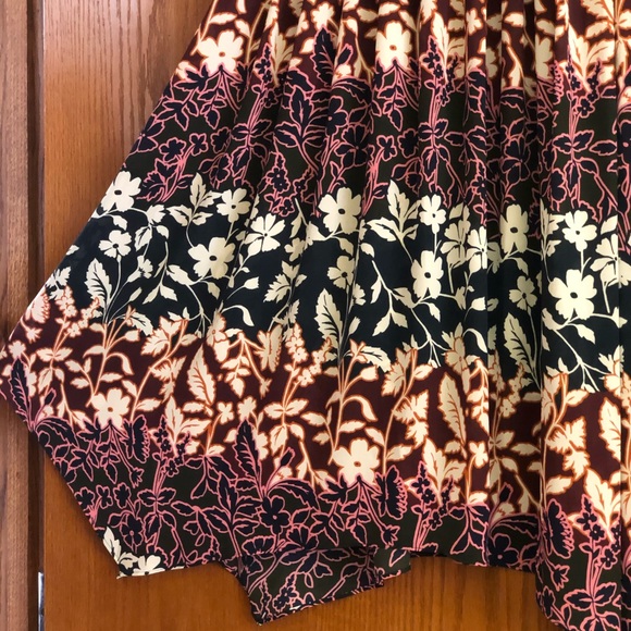 Tropical skirt - Picture 1 of 5